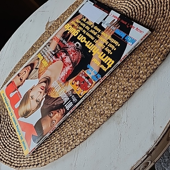 YM April 1999 - Picture 2 of 11